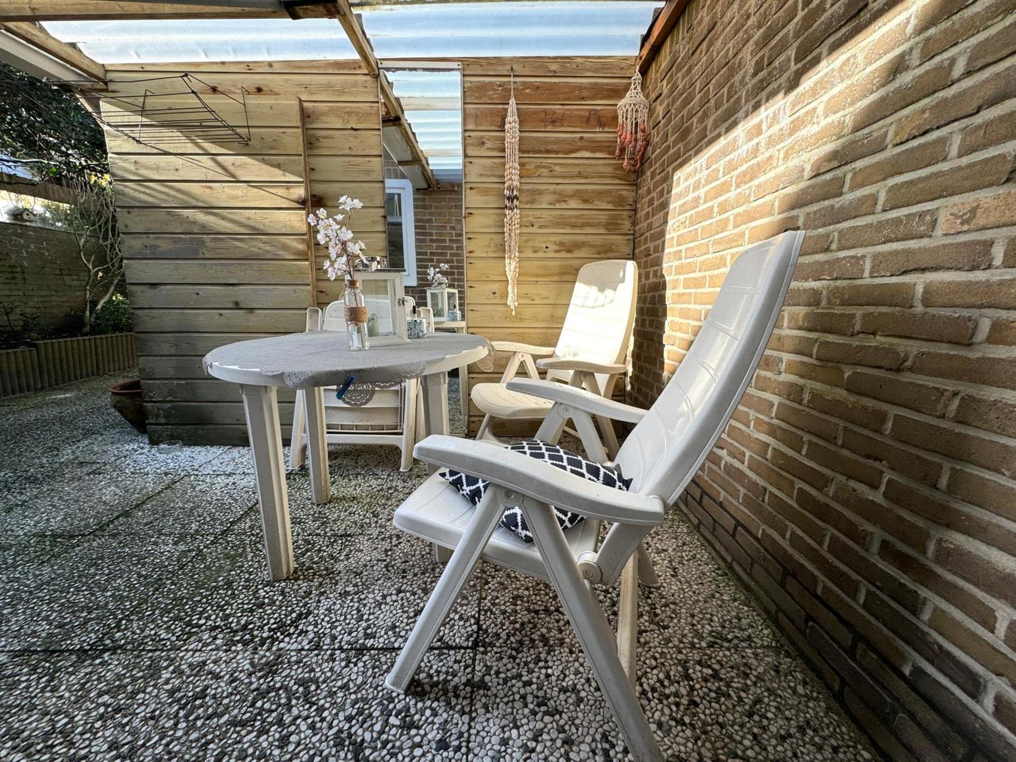 Aan Zee Apartment *